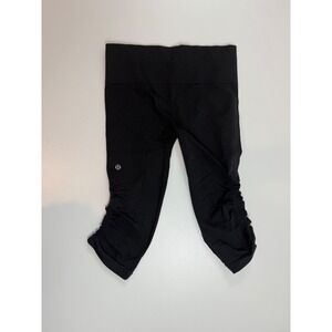 Lululemon Black Ruched Capri Leggings Women's‎ Athletic Workout Activewear